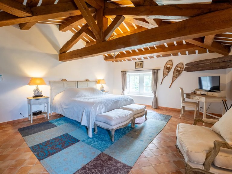 Castle/estate for Sale in Anduze, Uzes Area 12