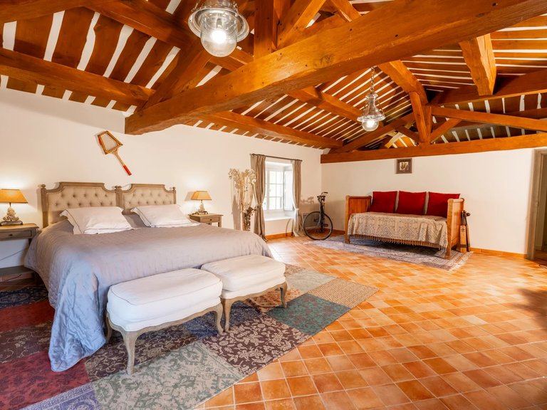 Castle/estate for Sale in Anduze, Uzes Area 15