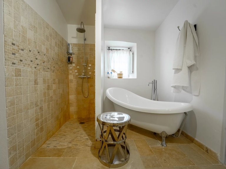 Castle/estate for Sale in Anduze, Uzes Area 16