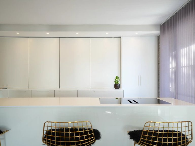 Villa for Sale in Marseille, Marseille & Cote Bleu 19