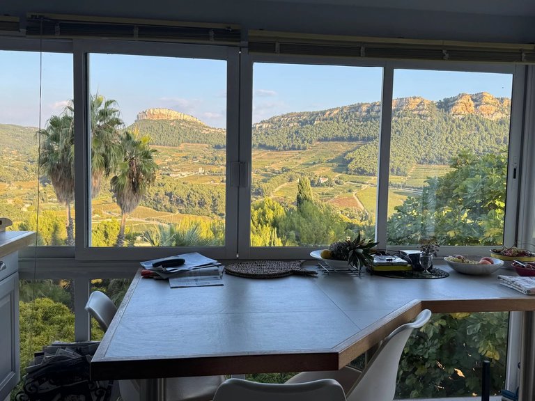 Villa for Sale in Cassis, Provence Coast (cassis To Cavalaire) 7
