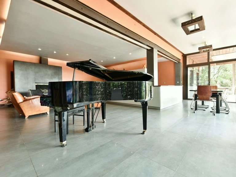 Villa for Sale in Uzes, Uzes Area 2