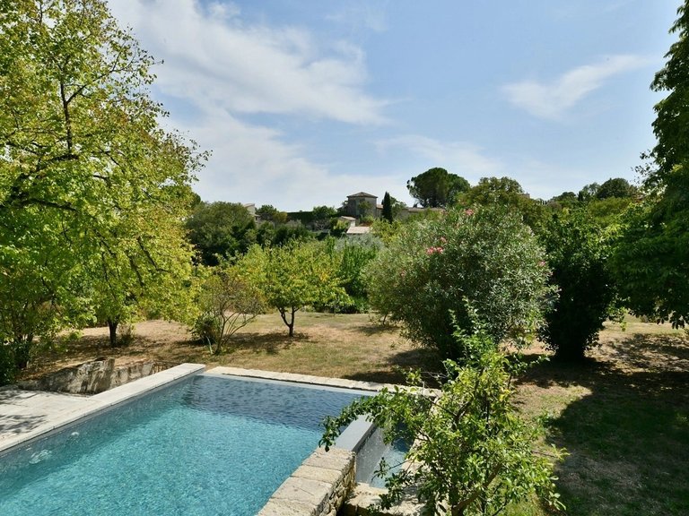 Villa for Sale in Uzes, Uzes Area 11