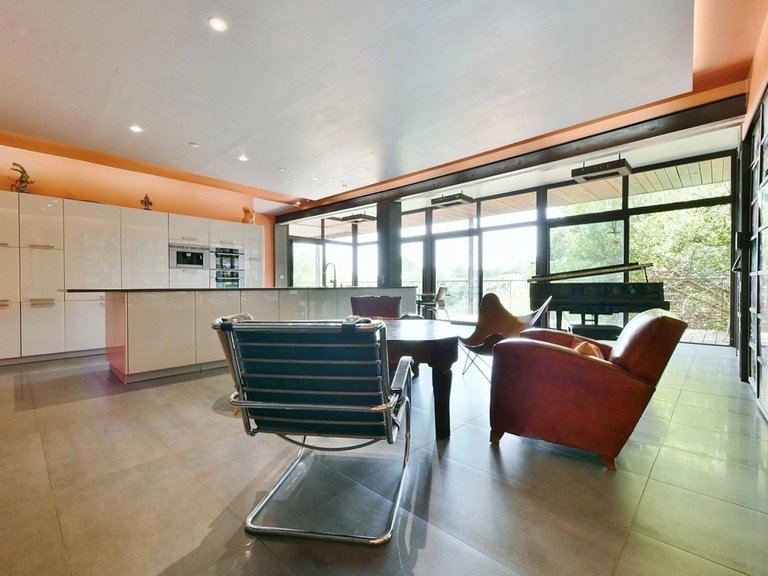Villa for Sale in Uzes, Uzes Area 9