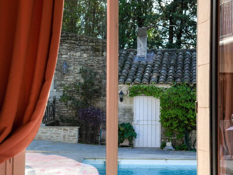 Villa for Sale in Uzes, Uzes Area 18