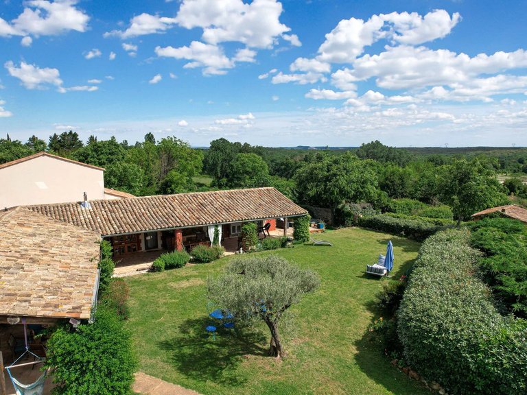 Villa for Sale in Uzes, Uzes Area 20