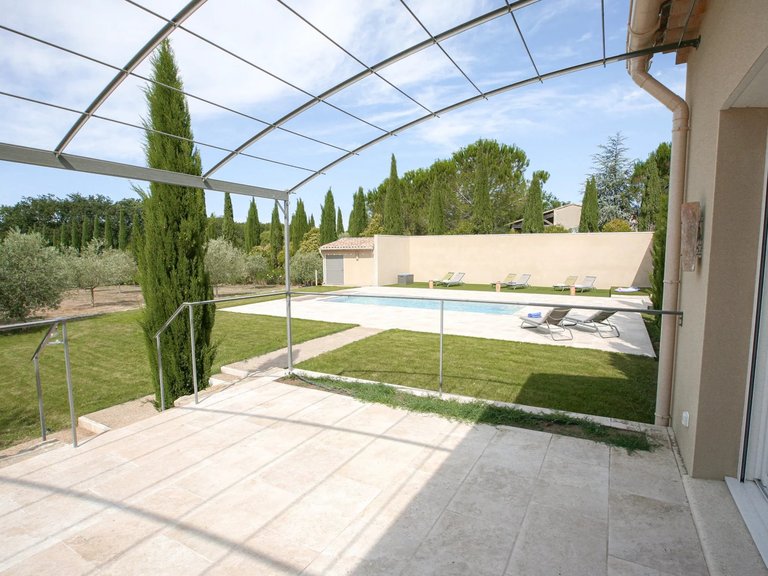 Villa for Sale in Uzes, Uzes Area 4