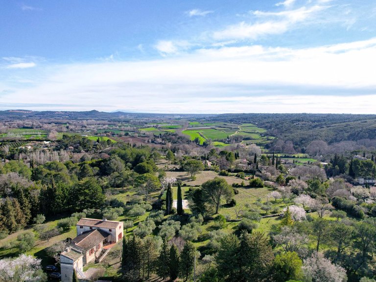 Villa for Sale in Uzes, Uzes Area 1