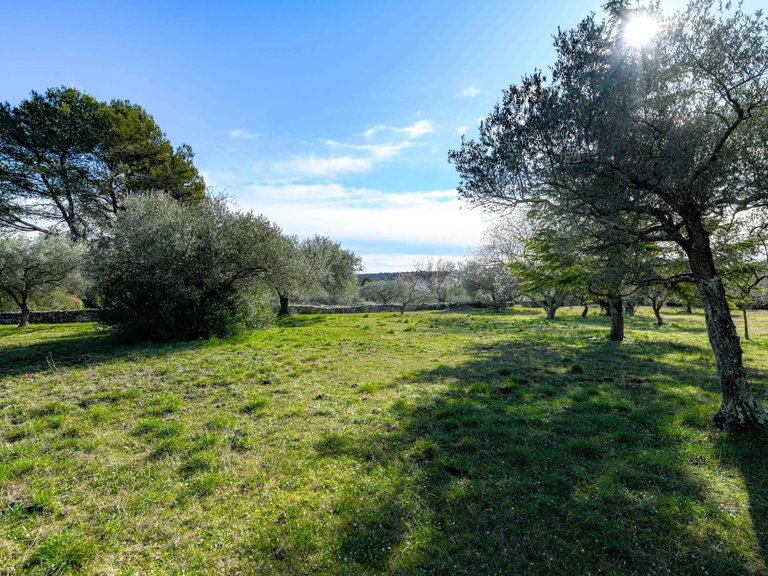 Villa for Sale in Uzes, Uzes Area 11