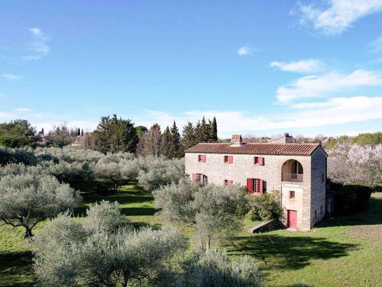 Villa for Sale in Uzes, Uzes Area 10