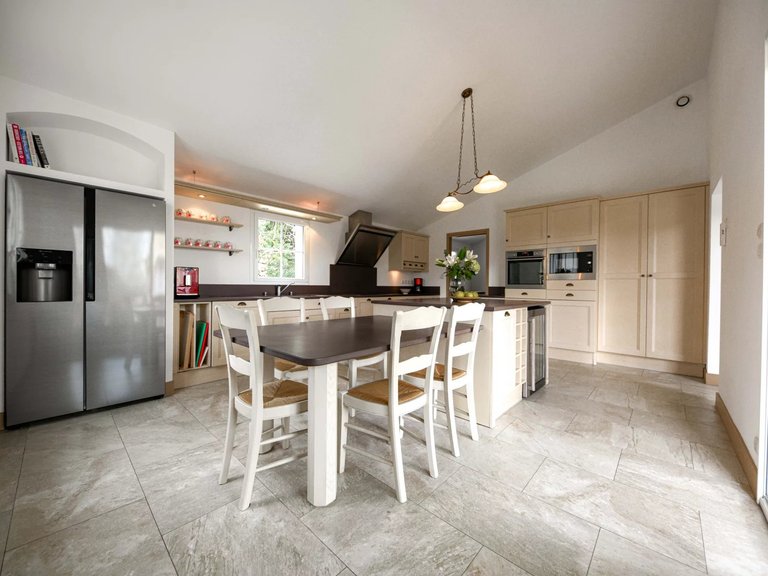 Villa for Sale in Uzes, Uzes Area 14