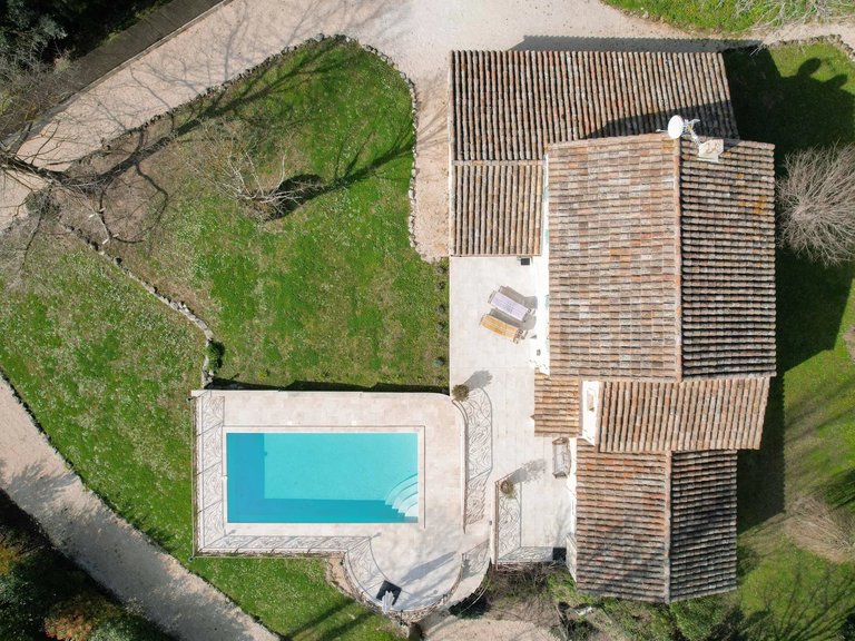 Villa for Sale in Uzes, Uzes Area 6