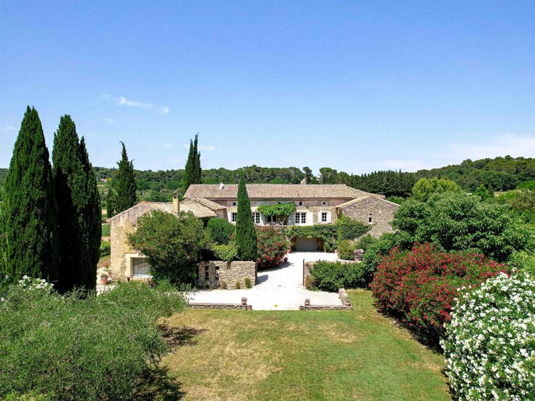 Villa for Sale in Uzes, Uzes Area 18