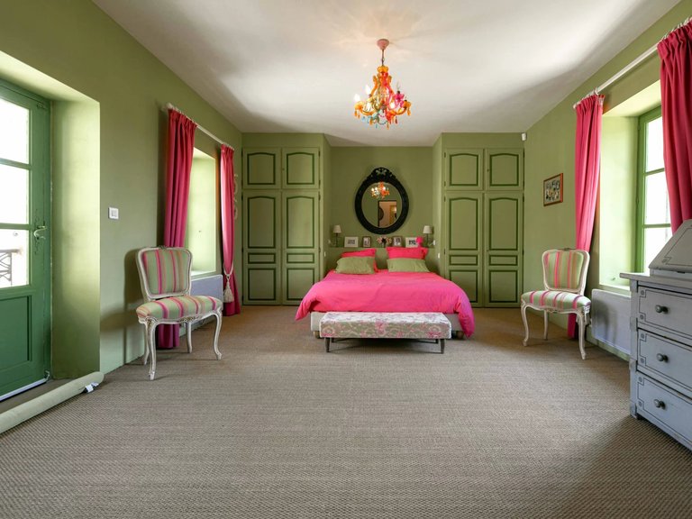 Villa for Sale in Uzes, Uzes Area 2