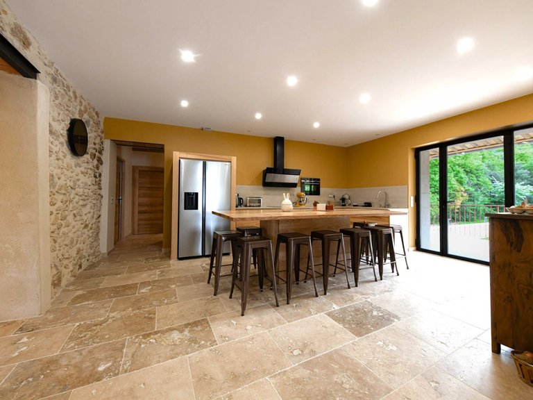 Villa for Sale in Uzes, Uzes Area 5