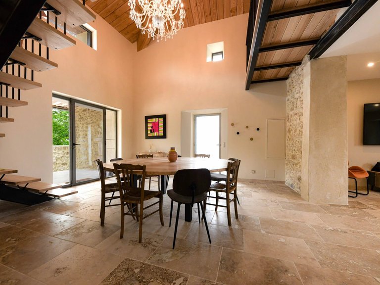 Villa for Sale in Uzes, Uzes Area 17