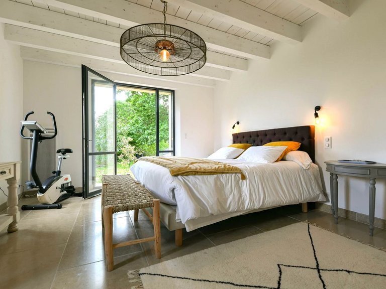 Villa for Sale in Uzes, Uzes Area 19