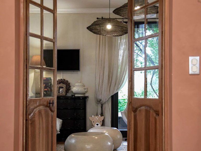 Villa for Sale in Uzes, Uzes Area 6