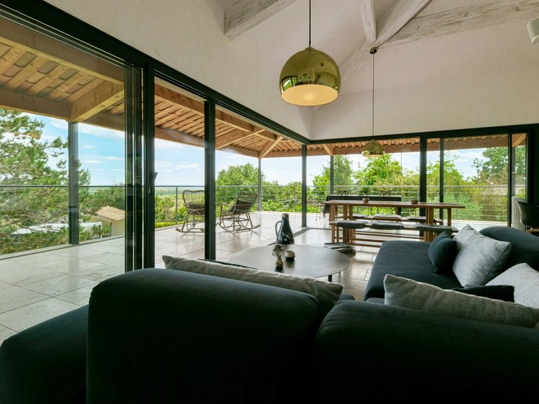 Villa for Sale in Uzes, Uzes Area 3