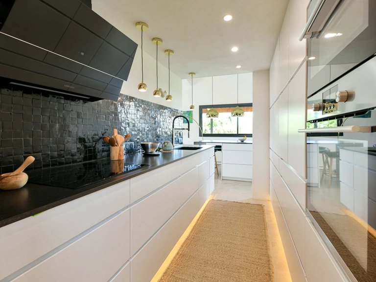 Villa for Sale in Uzes, Uzes Area 5