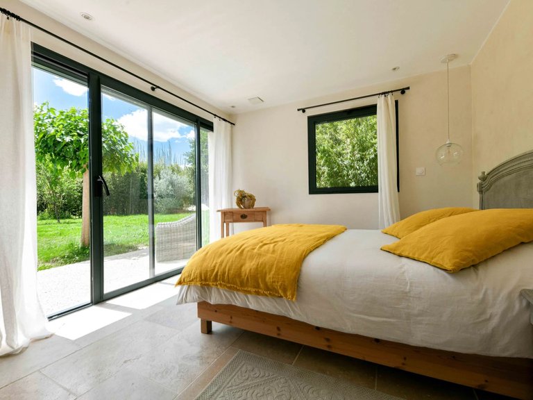 Villa for Sale in Uzes, Uzes Area 9