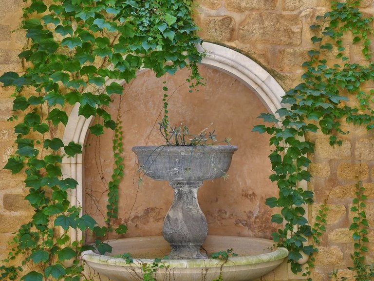 Villa for Sale in Uzes, Uzes Area 17