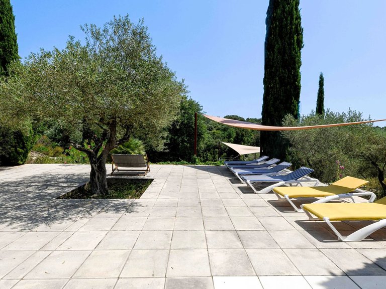 Villa for Sale in Uzes, Uzes Area 14