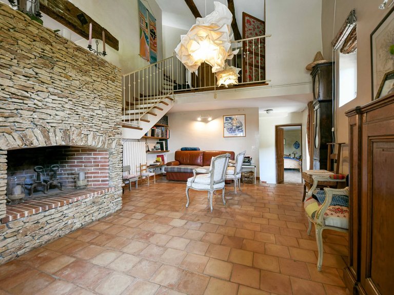 Villa for Sale in Uzes, Uzes Area 4
