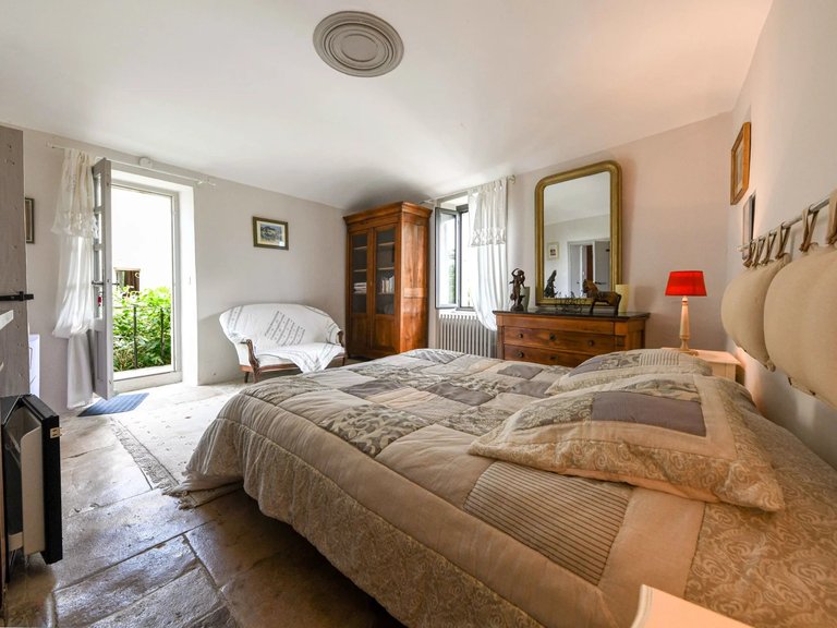 Villa for Sale in Uzes, Uzes Area 17
