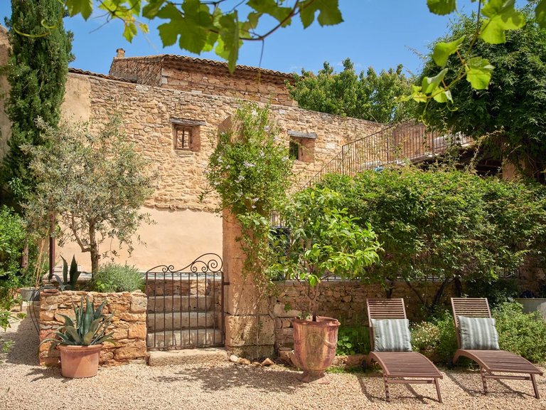 Villa for Sale in Uzes, Uzes Area 1