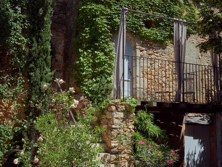 Villa for Sale in Uzes, Uzes Area 16