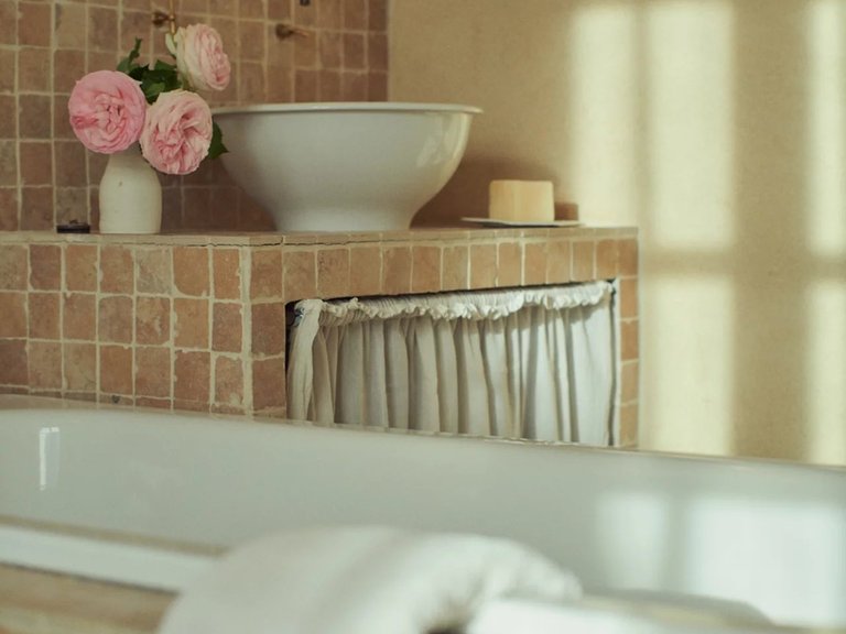 Villa for Sale in Uzes, Uzes Area 17