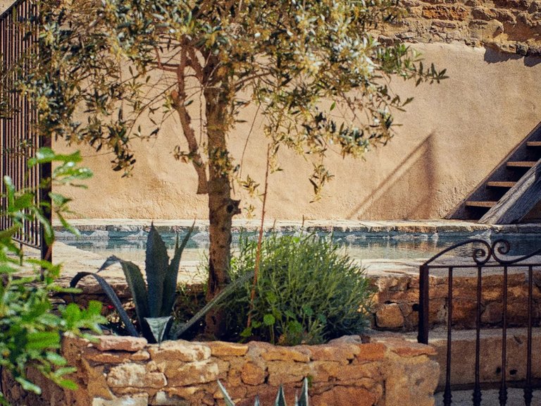 Villa for Sale in Uzes, Uzes Area 9