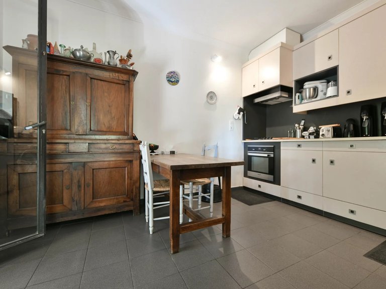 Villa for Sale in Uzes, Uzes Area 16