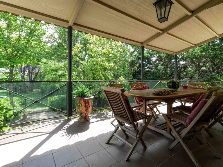 Villa for Sale in Uzes, Uzes Area 18