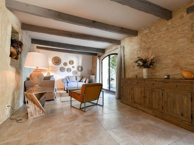 Villa for Sale in Uzes, Uzes Area 2