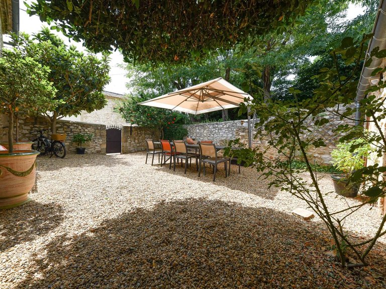 Villa for Sale in Uzes, Uzes Area 13