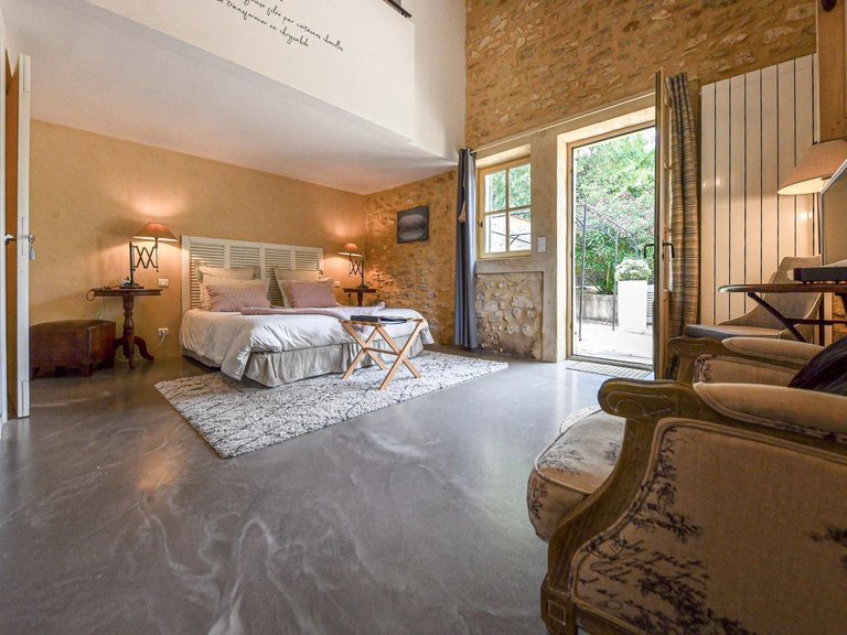 Villa for Sale in Uzes, Uzes Area 17