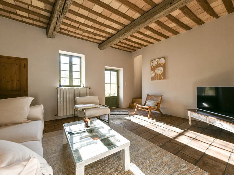Villa for Sale in Uzes, Uzes Area 9