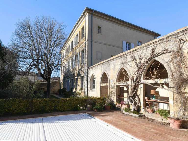 Villa for Sale in Uzes, Uzes Area 17