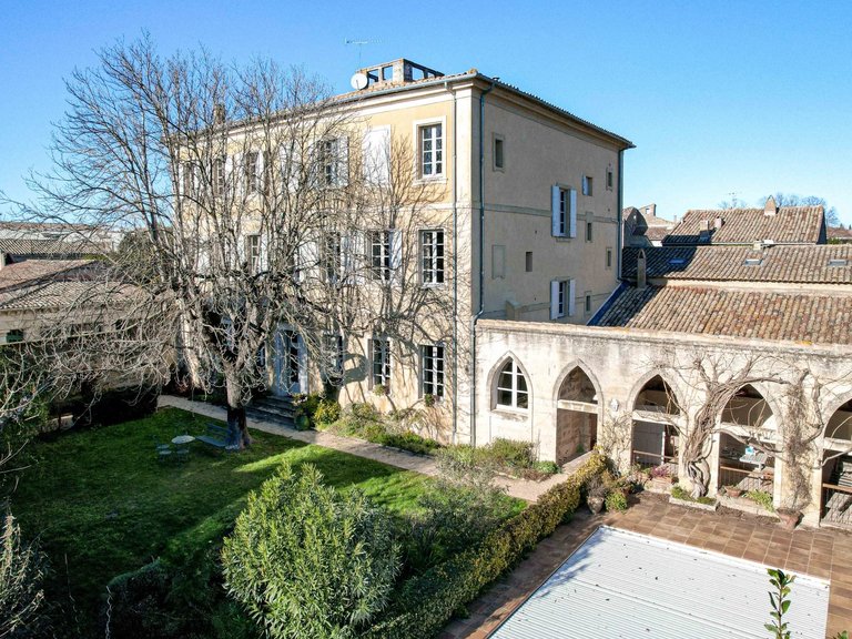 Villa for Sale in Uzes, Uzes Area 10