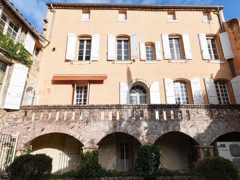 Villa for Sale in Uzes, Uzes Area 17