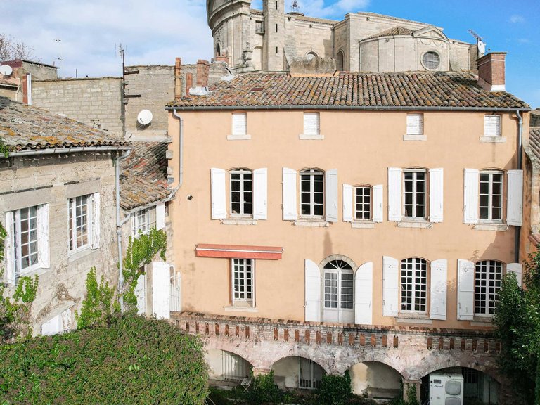 Villa for Sale in Uzes, Uzes Area 5