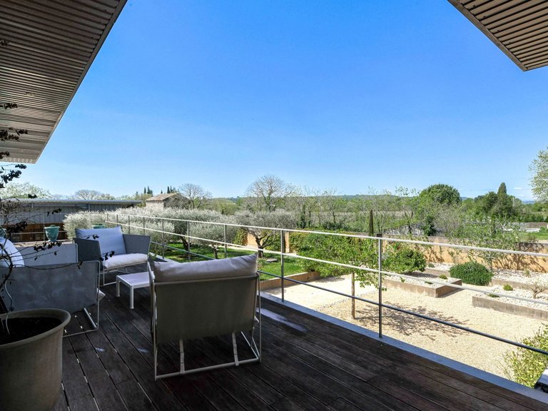 Villa for Sale in Uzes, Uzes Area 11