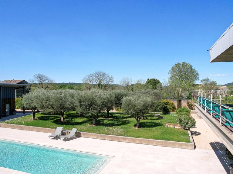 Villa for Sale in Uzes, Uzes Area 12