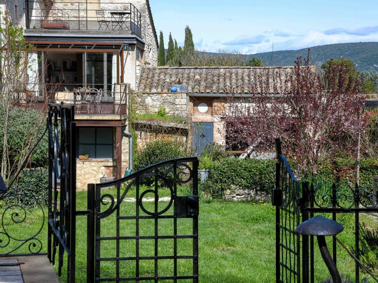 Villa for Sale in Uzes, Uzes Area 17