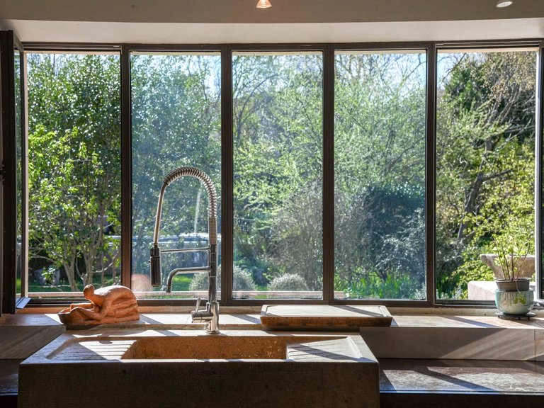 Villa for Sale in Uzes, Uzes Area 18