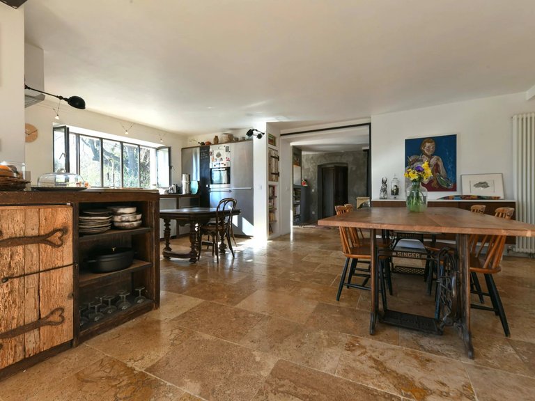 Villa for Sale in Uzes, Uzes Area 3