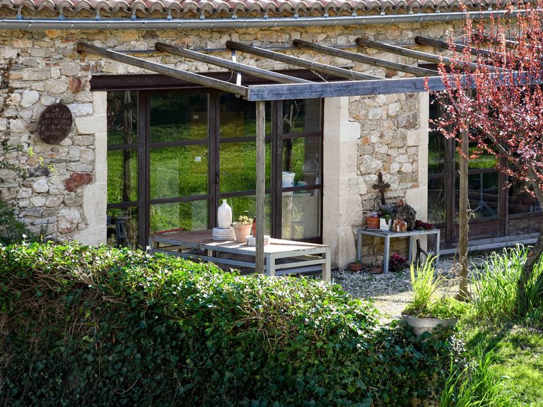 Villa for Sale in Uzes, Uzes Area 4