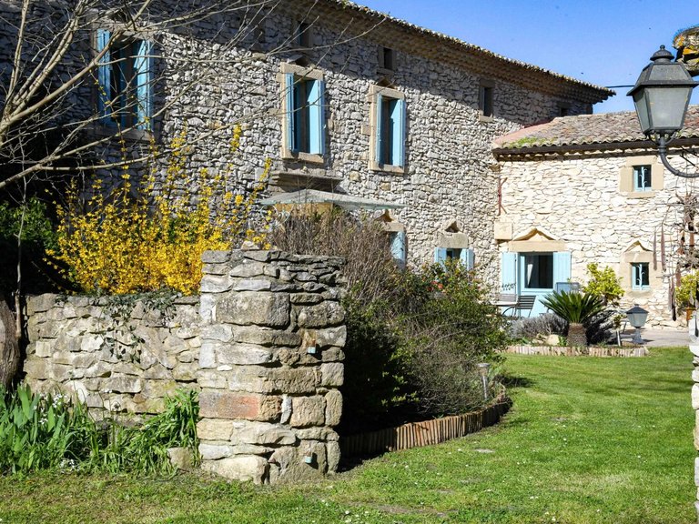 Villa for Sale in Uzes, Uzes Area 1